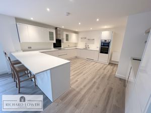 Open Plan Kitchen- click for photo gallery